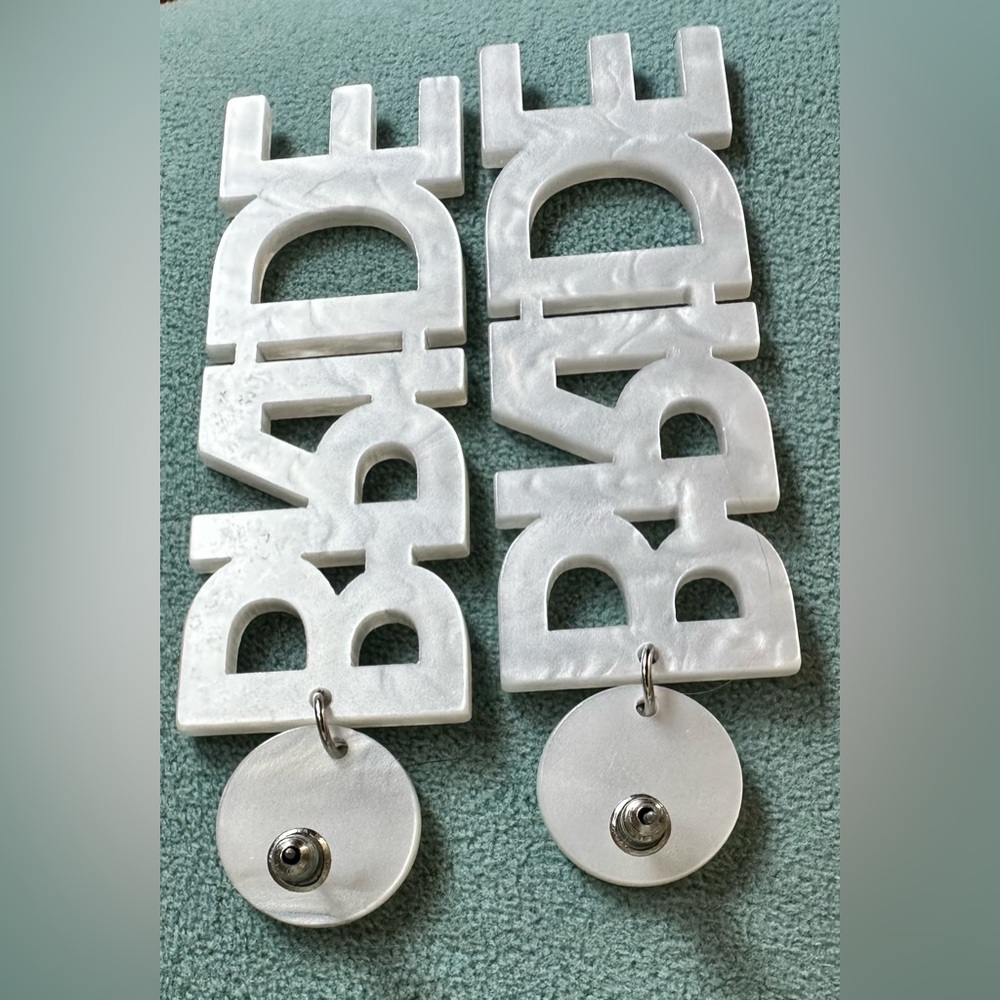 Bride Earrings - Picture 3 of 4